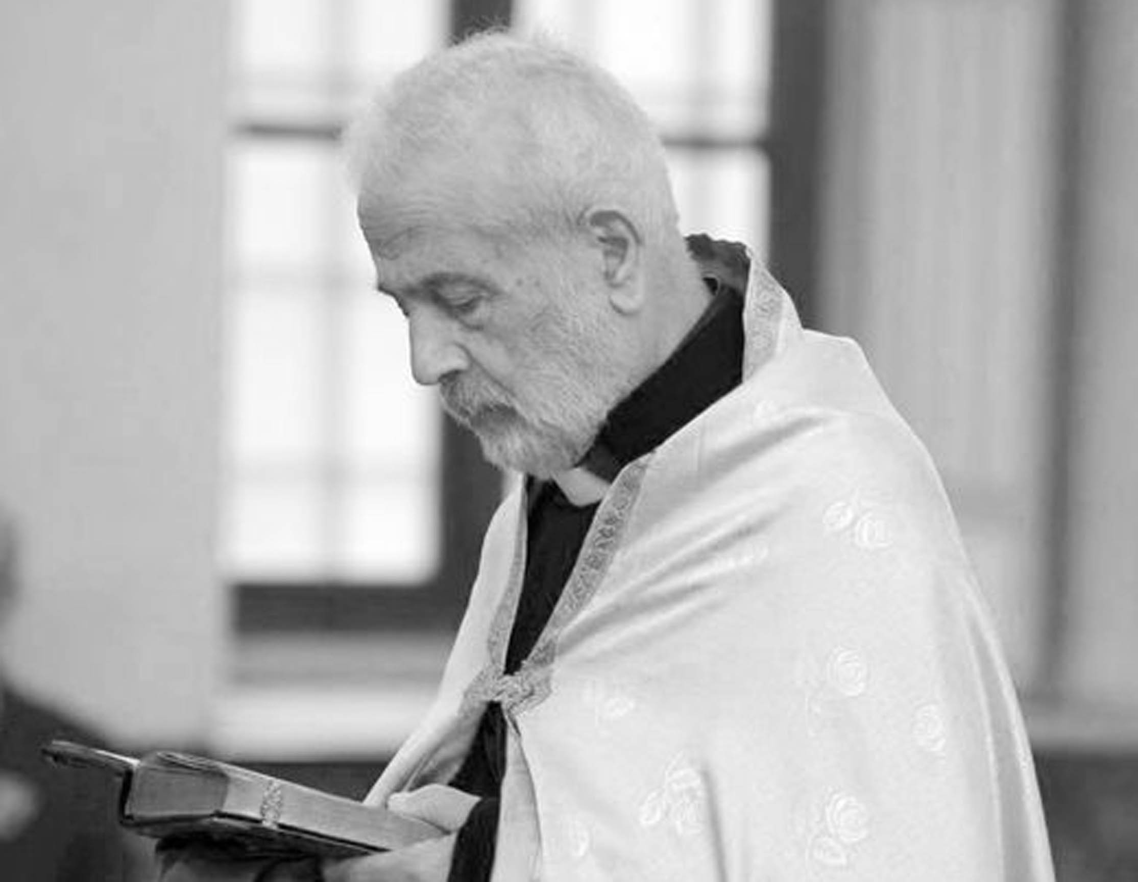 Kıdemli Peder Minas Cihangülyan hayatını kaybetti
